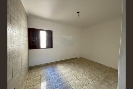 Casa à venda com 100m², 1 quarto e 2 vagas