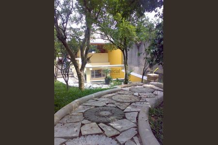 Casa à venda com 420m², 2 quartos e 5 vagas
