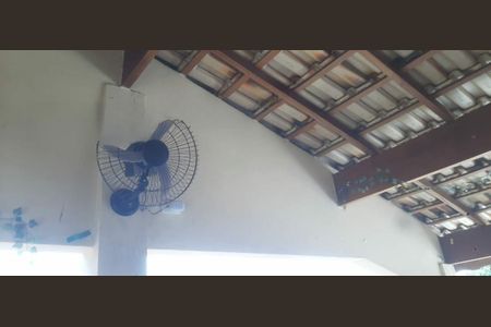 Casa à venda com 420m², 2 quartos e 5 vagas
