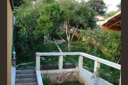 Casa à venda com 420m², 2 quartos e 5 vagas