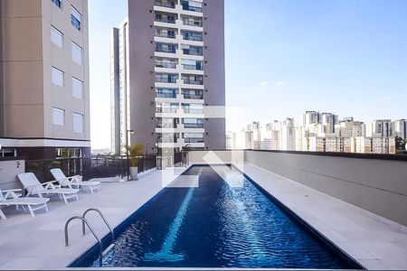 Apartamento à venda com 69m², 2 quartos e 2 vagas Apartamento à venda com 69m², 2 quartos e 2 vagasÁrea comum - Piscina