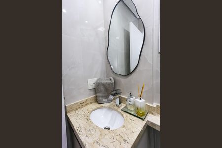 Apartamento à venda com 69m², 2 quartos e 2 vagas Apartamento à venda com 69m², 2 quartos e 2 vagasBanheiro