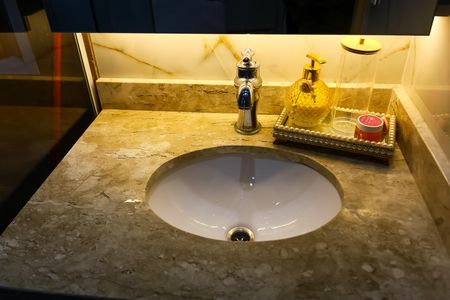 Apartamento à venda com 69m², 2 quartos e 2 vagas Apartamento à venda com 69m², 2 quartos e 2 vagasBanheiro da Suíte
