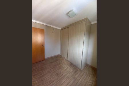 Quarto de apartamento para alugar com 2 quartos, 56m² em Jardim Nova Taboao, Guarulhos