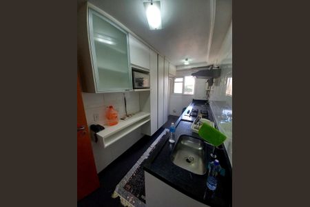 Apartamento à venda com 56m², 2 quartos e 1 vagaCozinha