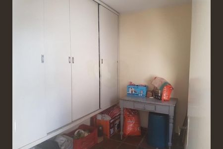Casa à venda com 200m², 3 quartos e 4 vagas