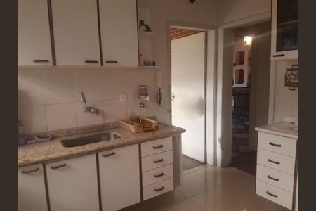 Casa à venda com 200m², 3 quartos e 4 vagas