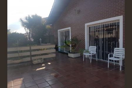 Casa à venda com 200m², 3 quartos e 4 vagas