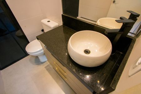 Apartamento para alugar com 62m², 3 quartos e 1 vaga Apartamento para alugar com 62m², 3 quartos e 1 vagaBanheiro