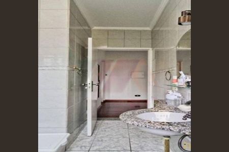Casa à venda com 4 quartos, 200m² em Jardim Virginia Bianca, São Paulo