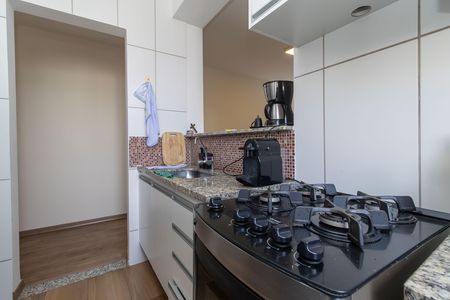 Apartamento à venda com 90m², 2 quartos e 2 vagas Apartamento à venda com 90m², 2 quartos e 2 vagasCozinha e Área de Serviço