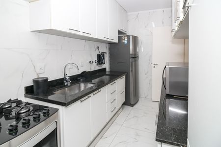 Apartamento para alugar com 62m², 2 quartos e 2 vagas Apartamento para alugar com 62m², 2 quartos e 2 vagasCozinha