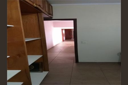 Casa à venda com 3 quartos, 145m² em Chora Menino, São Paulo