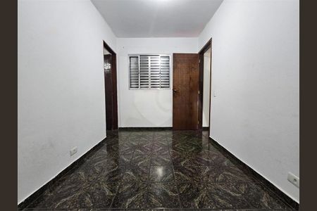 Casa à venda com 4 quartos, 170m² em Jardim Santa Cruz, São Paulo