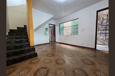 Casa à venda com 180m², 4 quartos e 2 vagas