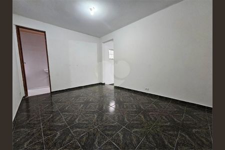 Casa à venda com 180m², 4 quartos e 2 vagas