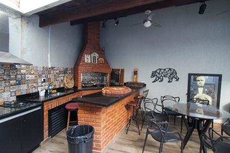 Churrasqueira de casa à venda com 3 quartos, 140m² em Ferreira, São Paulo
