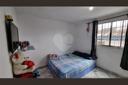 Casa à venda com 4 quartos, 100m² em Jardim São Jorge, São Paulo