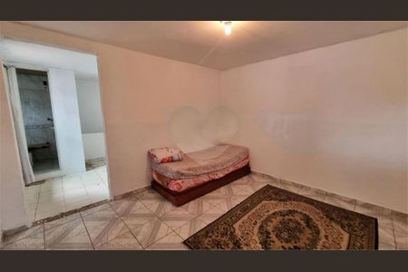 Casa à venda com 4 quartos, 100m² em Jardim São Jorge, São Paulo