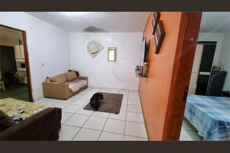 Casa à venda com 4 quartos, 100m² em Jardim São Jorge, São Paulo