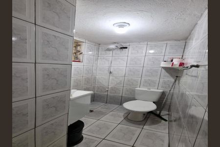 Casa à venda com 100m², 4 quartos e 2 vagas