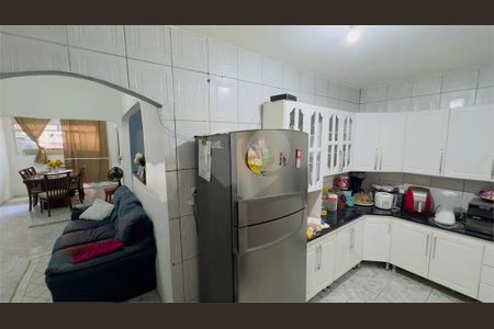 Casa à venda com 140m², 4 quartos e sem vaga
