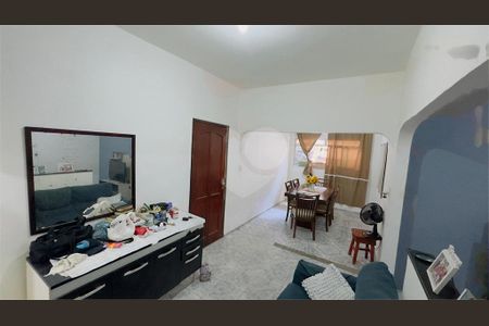 Casa à venda com 4 quartos, 140m² em Jardim Neide, São Paulo