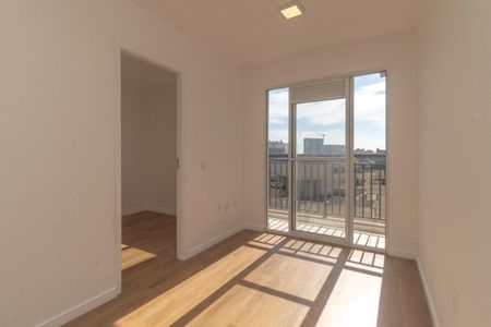 Apartamento à venda com 38m², 2 quartos e 1 vaga Apartamento à venda com 38m², 2 quartos e 1 vagaSala