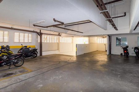 Apartamento à venda com 38m², 2 quartos e 1 vaga Apartamento à venda com 38m², 2 quartos e 1 vagaGaragem