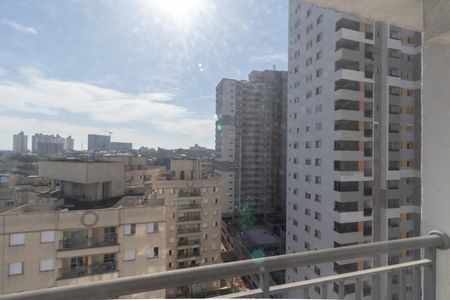 Apartamento à venda com 38m², 2 quartos e 1 vaga Apartamento à venda com 38m², 2 quartos e 1 vagaVista da Varanda da Sala