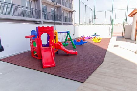 Apartamento à venda com 38m², 2 quartos e 1 vaga Apartamento à venda com 38m², 2 quartos e 1 vagaÁrea comum - Playground