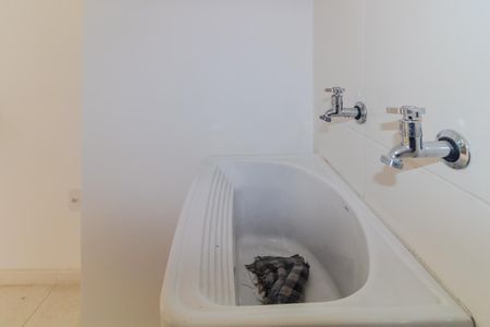 Apartamento à venda com 38m², 2 quartos e 1 vaga Apartamento à venda com 38m², 2 quartos e 1 vagaÁrea de Serviço
