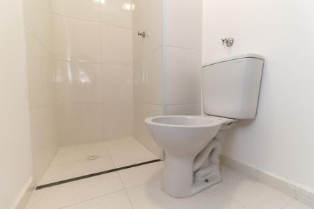 Apartamento à venda com 38m², 2 quartos e 1 vaga Apartamento à venda com 38m², 2 quartos e 1 vagaBanheiro social