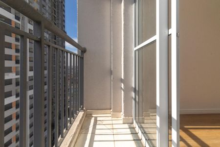 Varanda da Sala de apartamento à venda com 2 quartos, 38m² em Vila Tolstoi, São Paulo