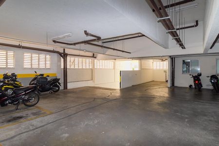 Apartamento à venda com 38m², 2 quartos e 1 vaga Apartamento à venda com 38m², 2 quartos e 1 vagaGaragem
