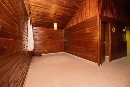 Sala de casa para alugar com 3 quartos, 180m² em Lindoia, Curitiba