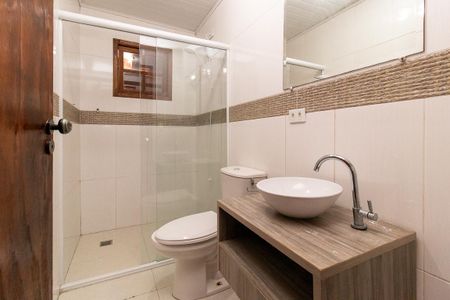 Casa para alugar com 180m², 3 quartos e 2 vagasBanheiro Social