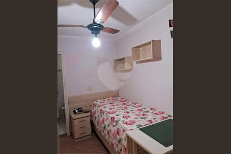 Casa à venda com 4 quartos, 151m² em Jardim São Jorge, São Paulo