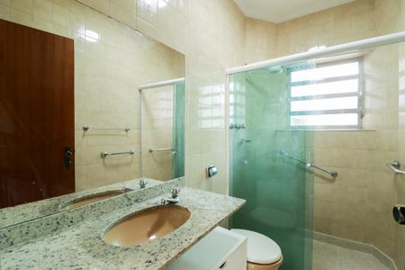 Apartamento para alugar com 52m², 2 quartos e sem vaga Apartamento para alugar com 52m², 2 quartos e sem vagaBanheiro
