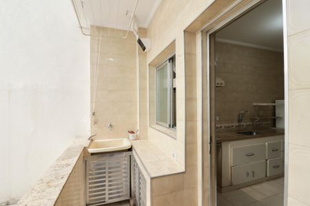 Apartamento para alugar com 52m², 2 quartos e sem vaga Apartamento para alugar com 52m², 2 quartos e sem vagaCozinha e Área de Serviço