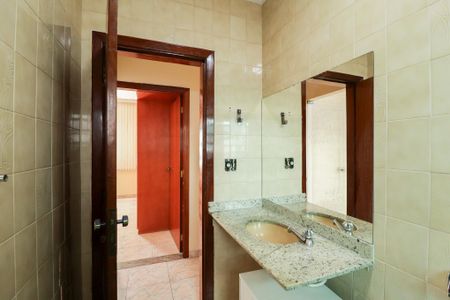 Apartamento para alugar com 52m², 2 quartos e sem vaga Apartamento para alugar com 52m², 2 quartos e sem vagaBanheiro
