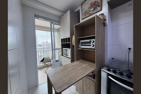 Cozinha de apartamento para alugar com 2 quartos, 61m² em Km 18, Osasco