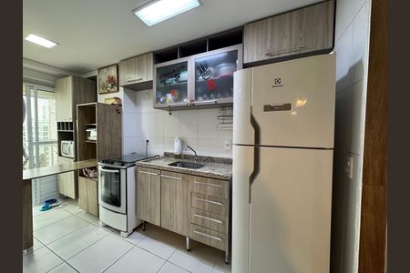 Apartamento para alugar com 61m², 2 quartos e 2 vagas Apartamento para alugar com 61m², 2 quartos e 2 vagasCozinha