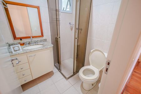 Apartamento para alugar com 57m², 3 quartos e 1 vaga Apartamento para alugar com 57m², 3 quartos e 1 vagaBanheiro