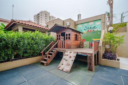 Apartamento para alugar com 57m², 3 quartos e 1 vaga Apartamento para alugar com 57m², 3 quartos e 1 vagaÁrea comum - Playground