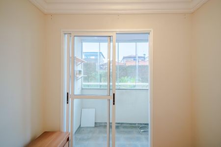Apartamento para alugar com 57m², 3 quartos e 1 vaga Apartamento para alugar com 57m², 3 quartos e 1 vagaVaranda