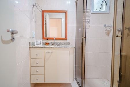 Apartamento para alugar com 57m², 3 quartos e 1 vaga Apartamento para alugar com 57m², 3 quartos e 1 vagaBanheiro