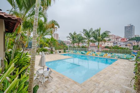 Apartamento para alugar com 57m², 3 quartos e 1 vaga Apartamento para alugar com 57m², 3 quartos e 1 vagaÁrea comum - Piscina