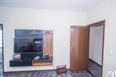 Casa para alugar com 360m², 3 quartos e 1 vagaSala