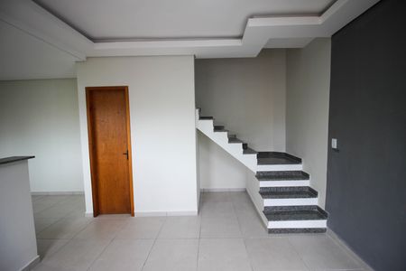 Casa para alugar com 2 quartos, 70m² em Jardim Mathilde, Sorocaba